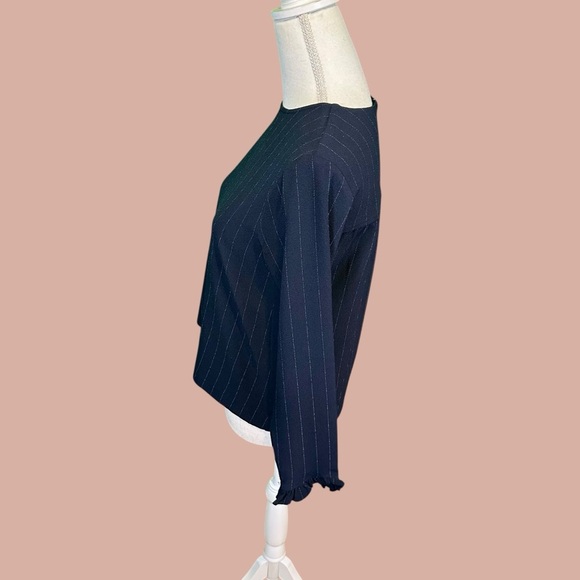 Ganni ‘Clark’ Pinstripe Ruffle Cuff Top in Navy Blue & White Size 34 = US Sz XS - Picture 7 of 16